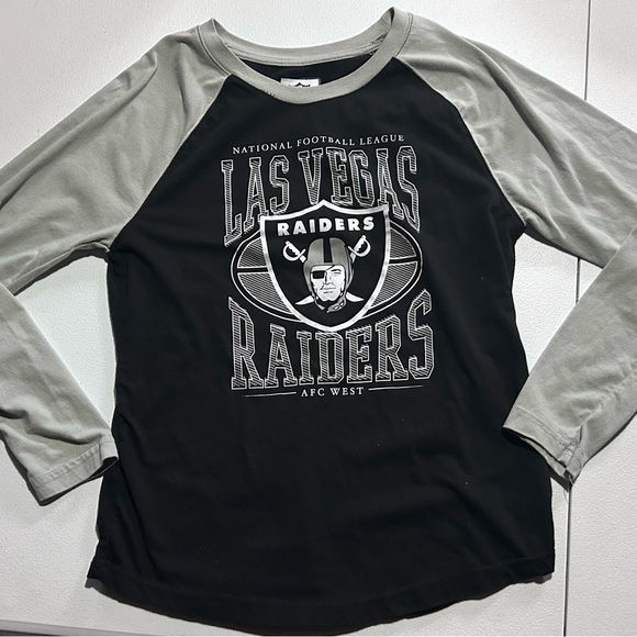 Raiders Shirt - Picture 2 of 9